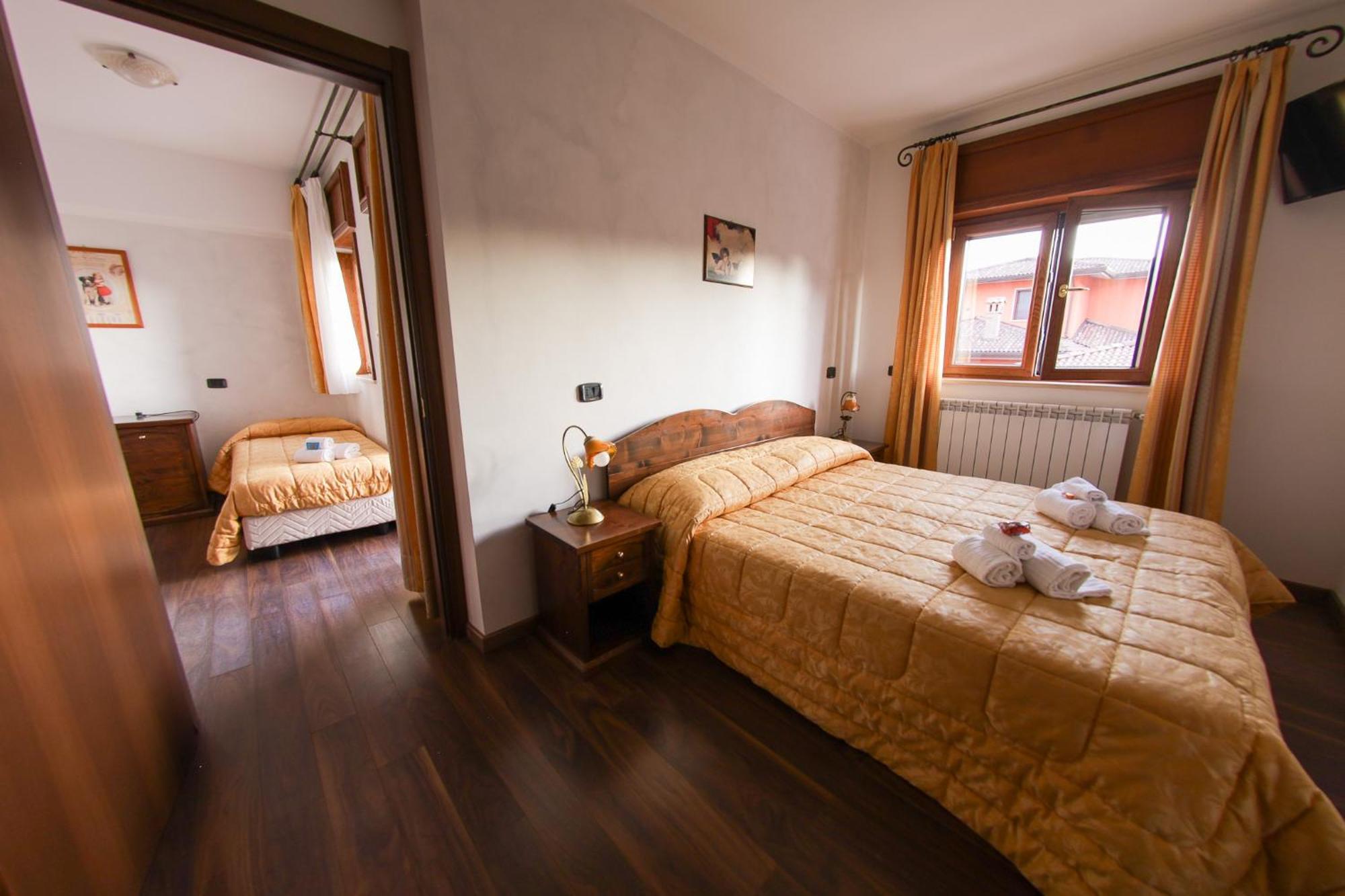 River Hotel Castel Di Sangro Esterno foto