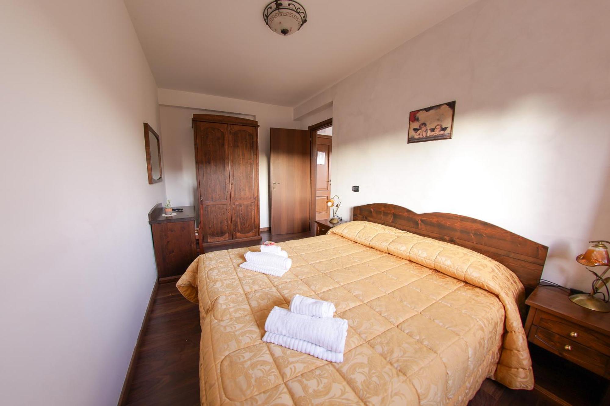 River Hotel Castel Di Sangro Esterno foto